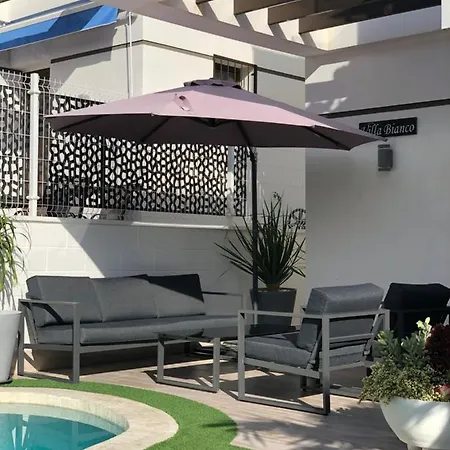 Bianco Holiday home
